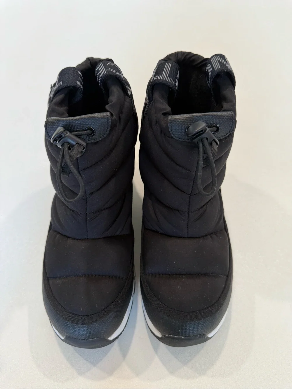 The North Face ThermoBall Pull-On Waterproof Boots Youth Size 6 Black White